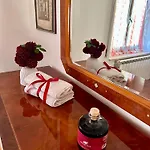 ゲストハウス La Dimora Dei Nonni