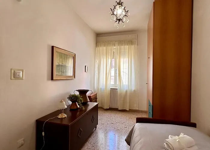 ゲストハウス La Dimora Dei Nonni *